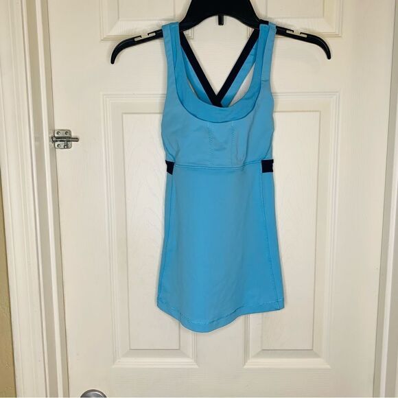 Lululemon Stuff Your Bra Tank II Blue Moon/Inkwell Size 4 - Picture 2 of 8